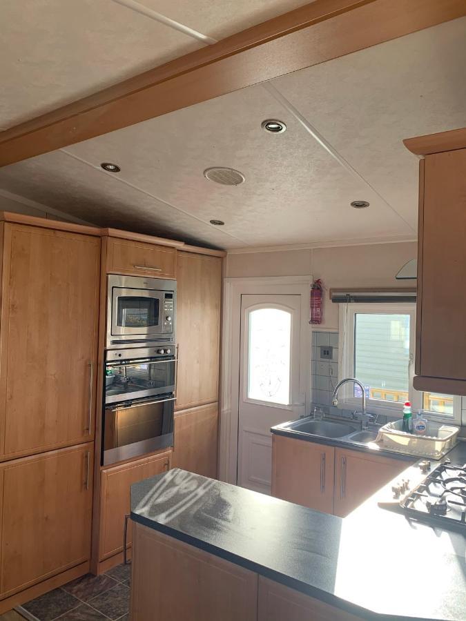 Immaculate 2-Bed Lodge In Monreith Newton Stewart Extérieur photo
